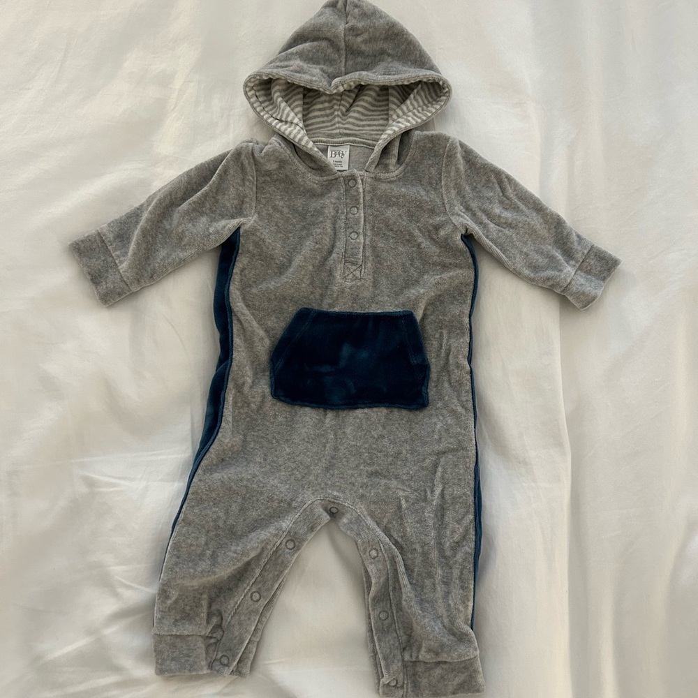 Nordstrom baby velour onesie 3 months